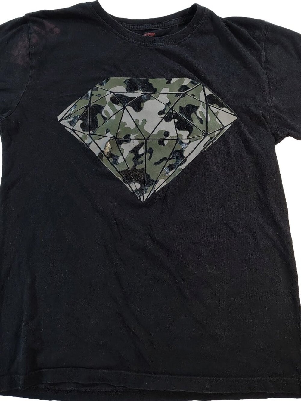 Men's Black Medium Ring Of Fire Embroidered Camo Diamond Graphic T-Shirt